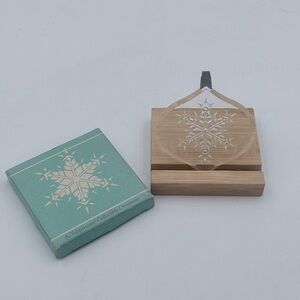 Tupperware Clear Snowflake Ornament with Wooden Base